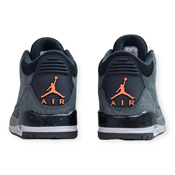 Air Jordan 3 “Fear Pack”