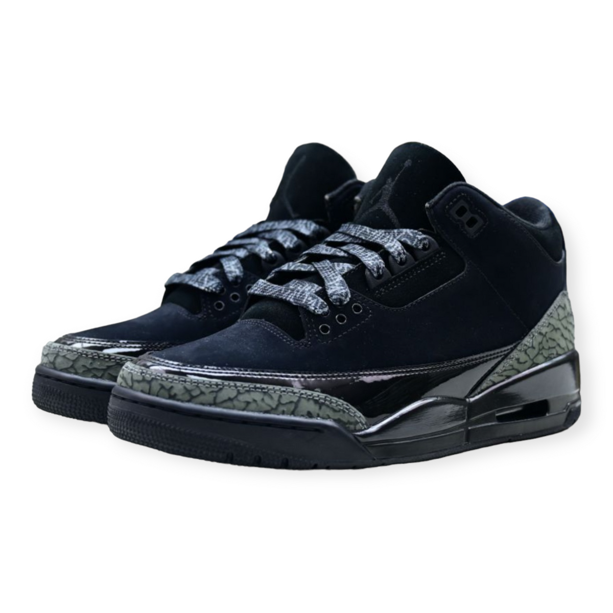 Air Jordan 3 “Black Cat”