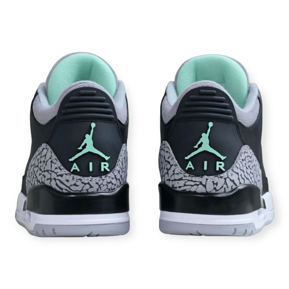 Air Jordan 3 “Green Glow”