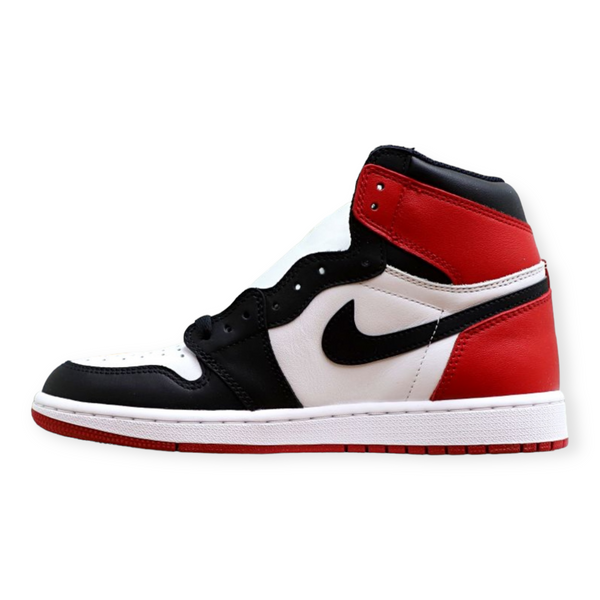 2016 Air Jordan 1 Retro “Black Toe”