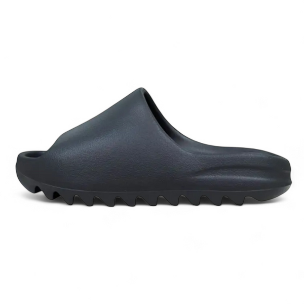 Yeezy Slide “Onyx”